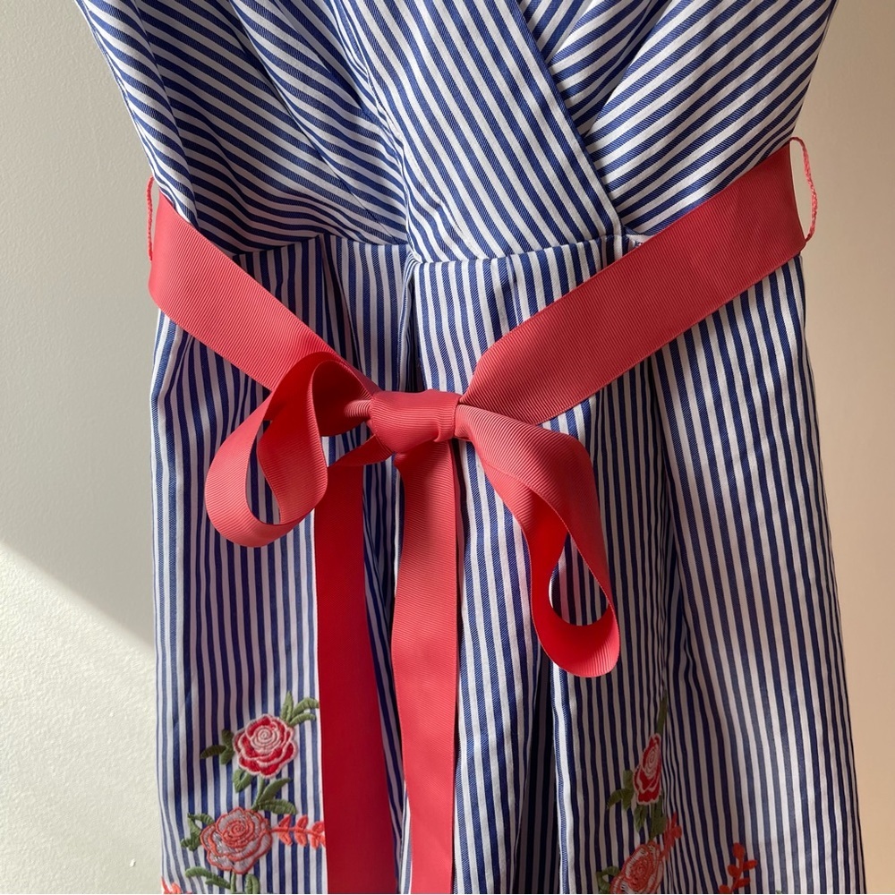 Madison Leigh Blue dress with embroidered flower detail 2P - Picture 8 of 8